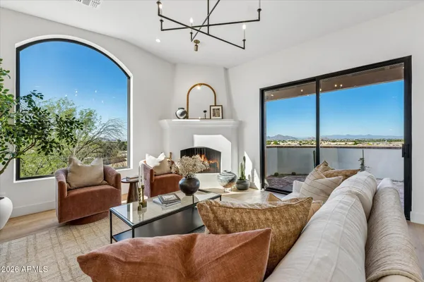 $1,585,000 | 3731 East Fawn Drive, Phoenix, AZ 85042