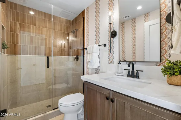 $1,585,000 | 3731 East Fawn Drive, Phoenix, AZ 85042