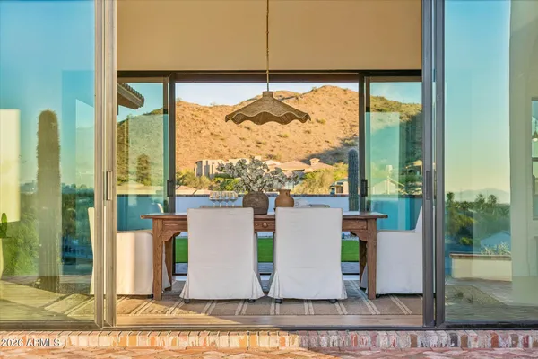 $1,585,000 | 3731 East Fawn Drive, Phoenix, AZ 85042