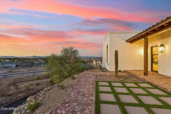 $1,585,000 | 3731 East Fawn Drive, Phoenix, AZ 85042