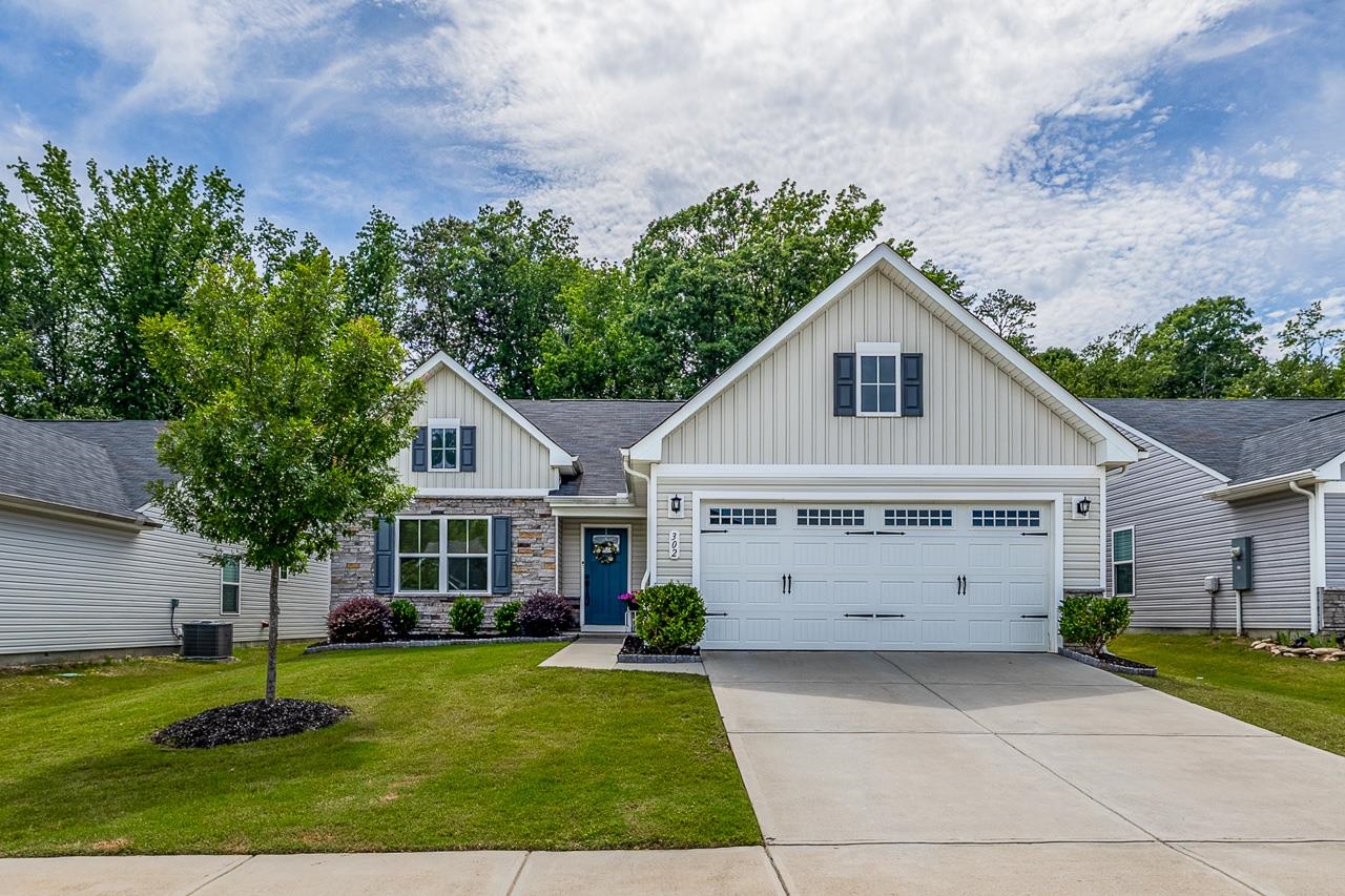 302 Stockland Trail Fountain Inn, SC 29644 - Photo 4 of 45 Gallery Image 4