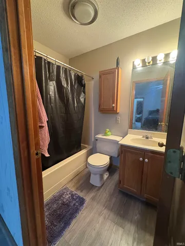 $248,500 | 2011 South Haverhill Drive, Yorktown, IN 47396