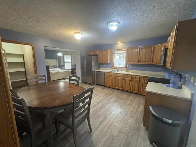 $248,500 | 2011 South Haverhill Drive, Yorktown, IN 47396