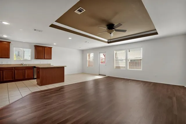 $2,100 | 14701 Southview Trail, Little Elm, TX 75068