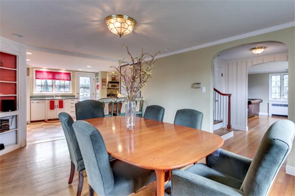 37 Marmion Road Melrose, MA 02176 - Photo 2 of 26 Gallery Image 2