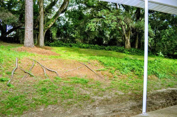 $1,200 | 2301 Dozier Drive, Tallahassee, FL 32301