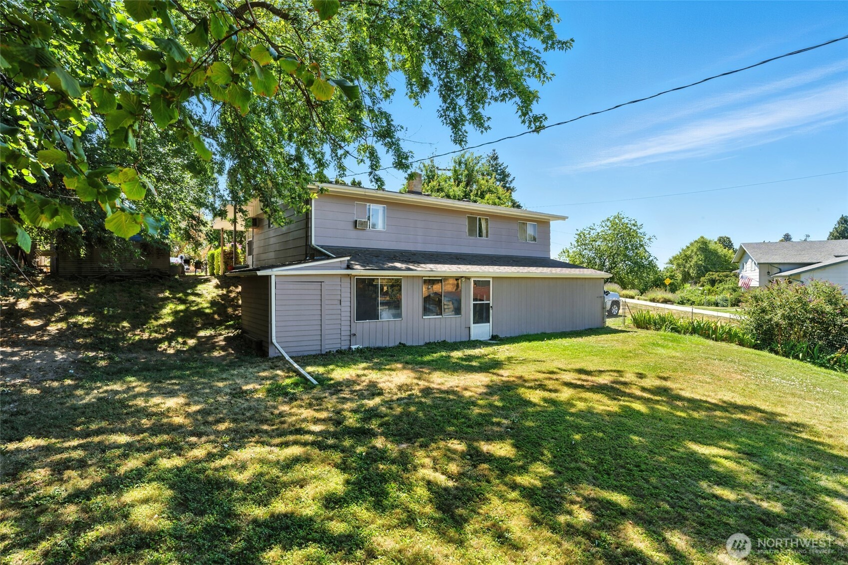 960 Brickner Road College Place, WA 99324 - Photo 2 of 34