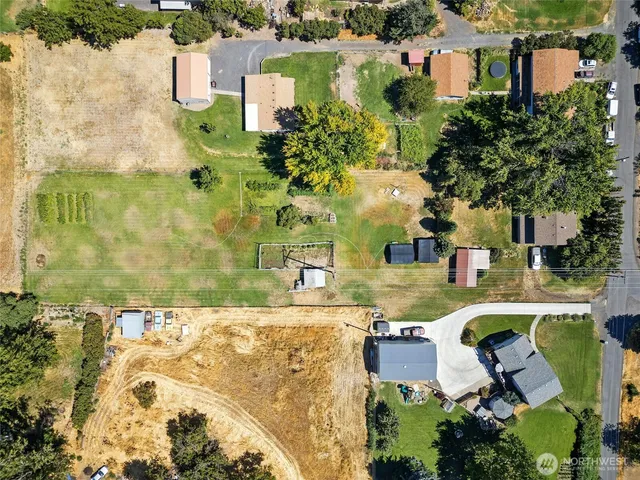 a view of outdoor space yard deck