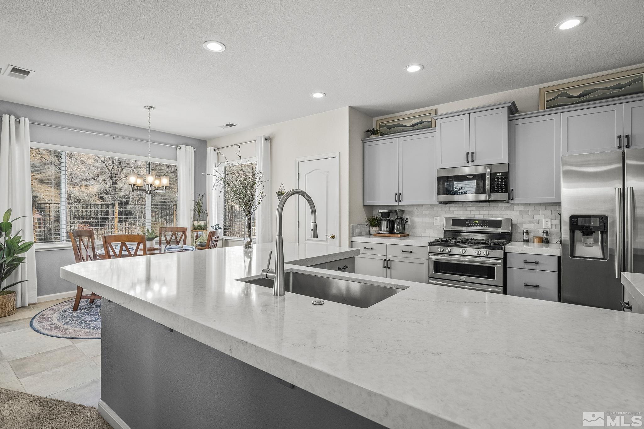 7137 Beacon Drive Reno, NV 89506 - Photo 10 of 27 Photo 10