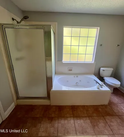 $325,000 | 12466 Pineridge Court, Gulfport, MS 39503