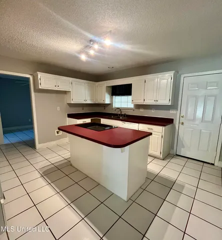 $325,000 | 12466 Pineridge Court, Gulfport, MS 39503