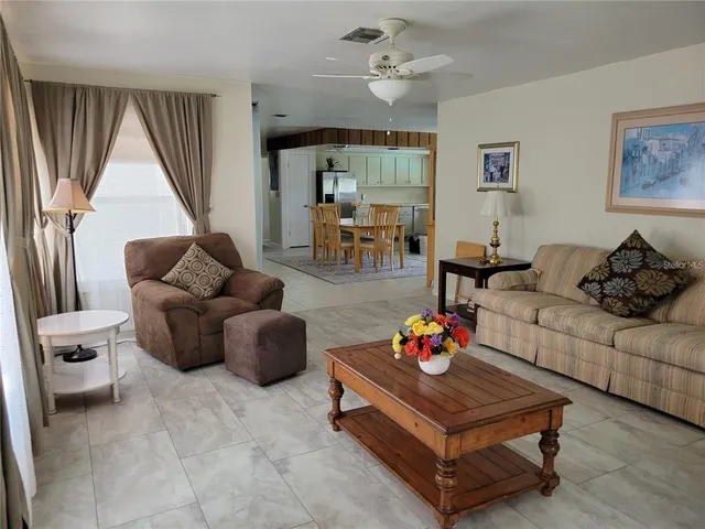 $3,900 | 13 Oakland Hills Road, Rotonda West, FL 33947