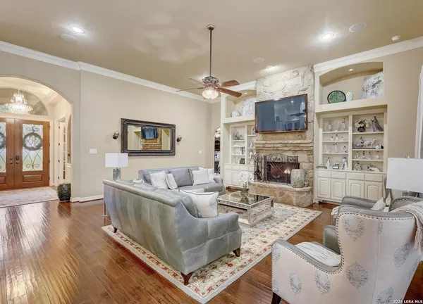 $1,100,000 | 21411 Liguria Drive, Garden Ridge, TX 78266