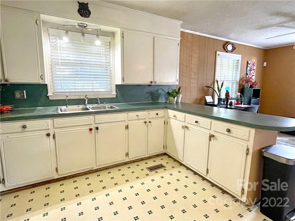 2047 Hilton Way Road Lancaster, SC 29720 - Photo 11 of 32 Gallery Image 11