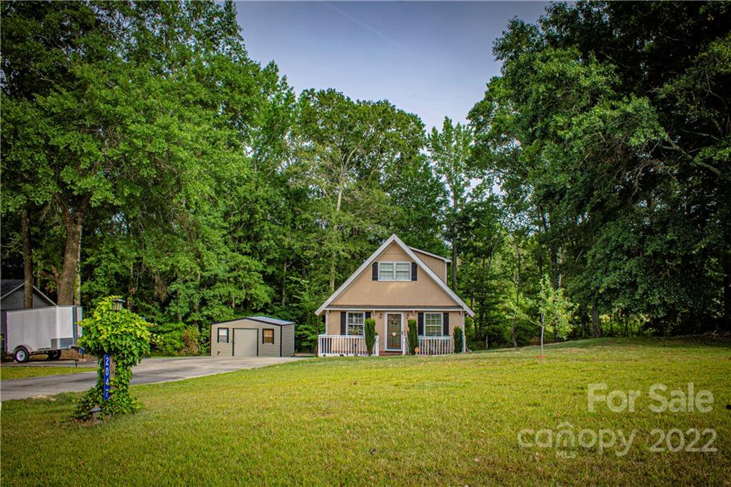 2047 Hilton Way Road Lancaster, SC 29720 - Photo 2 of 32 Gallery Image 2
