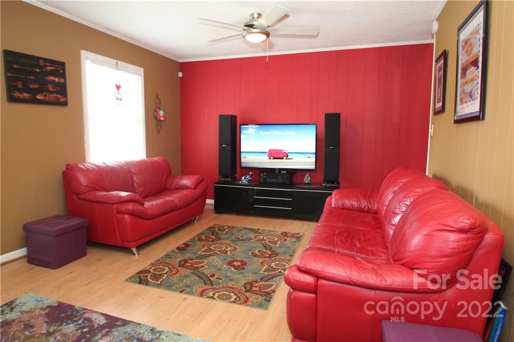 2047 Hilton Way Road Lancaster, SC 29720 - Photo 3 of 32 Gallery Image 3