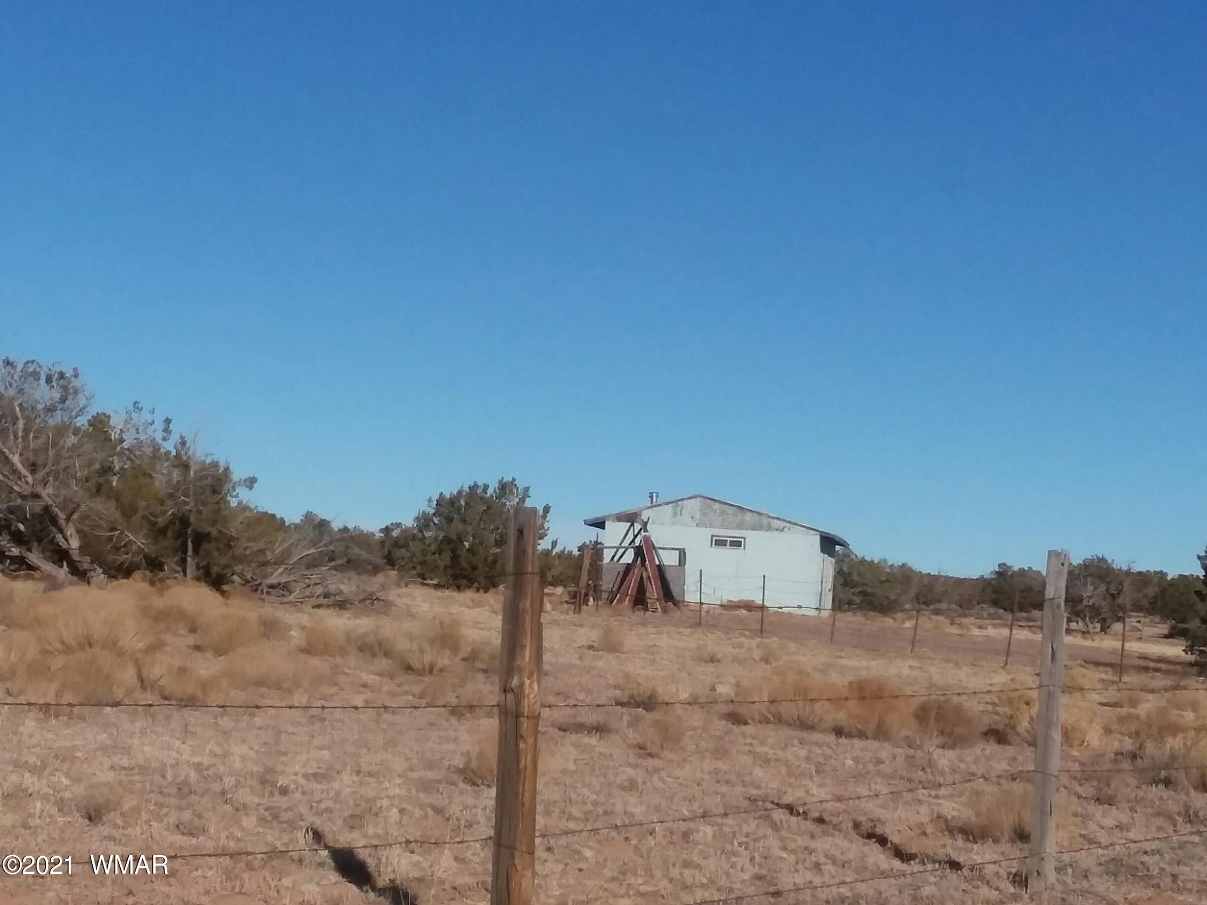 003 Sec 5 T17n R27e St. Johns, AZ 85936 - Photo 8 of 9