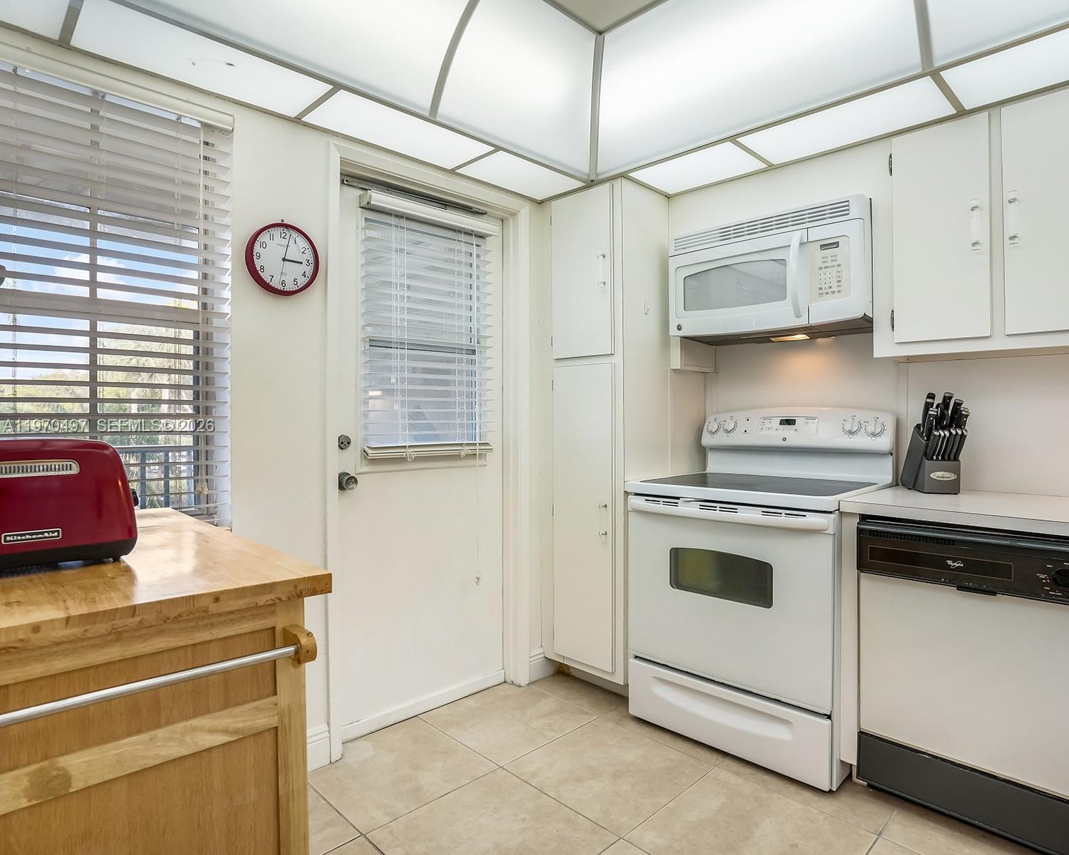 2681 South Course Drive, Unit 209 Pompano Beach, FL 33069 - Photo 10 of 27