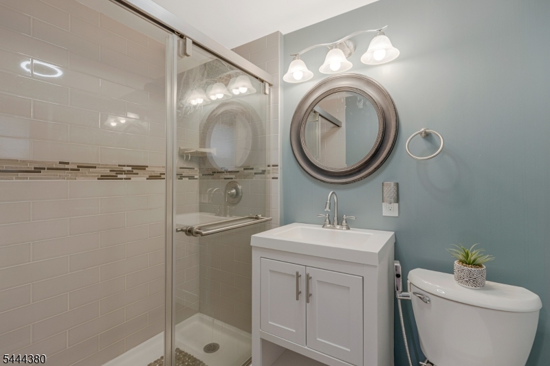307 Minute Arms Road Union, NJ 07083 - Photo 14 of 26
