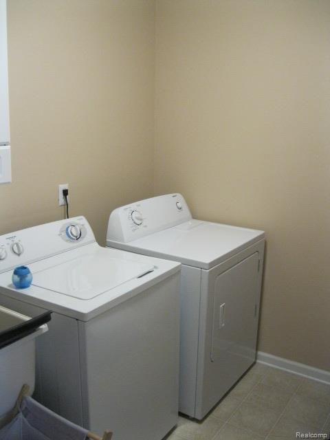 33568 Utica Road Fraser, MI 48026 - Photo 8 of 22 Utica Rd 33568 007.jpg