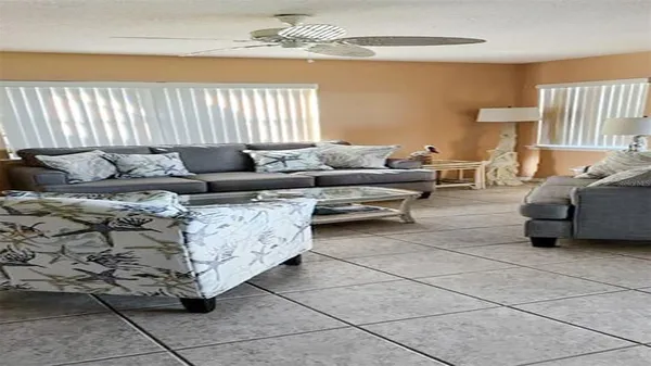 $9,900 | 1365 Siesta Bayside Drive, Unit 1365C, Sarasota, FL 34242