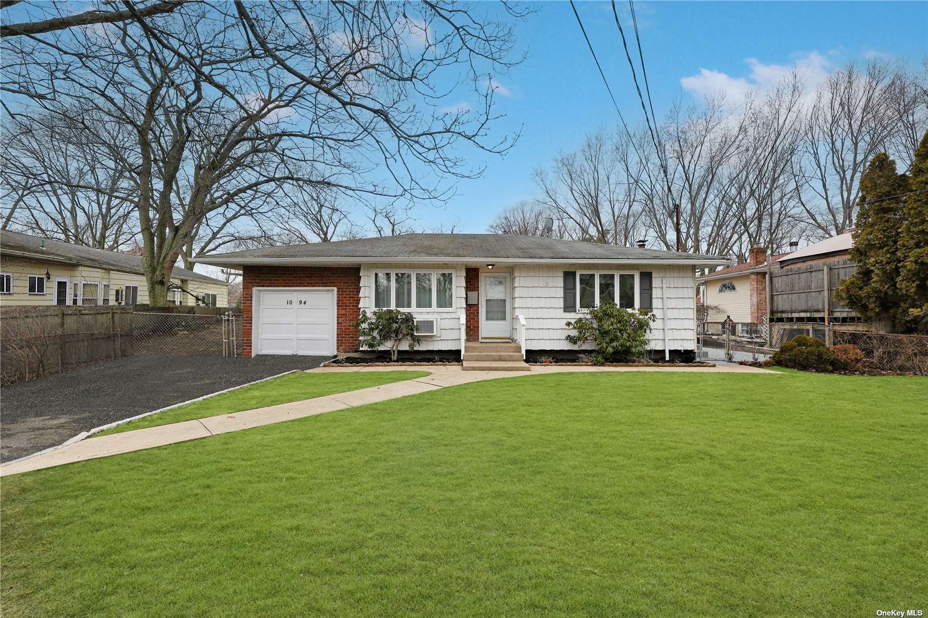 1094 Udall Road Bay Shore, NY 11706 - Photo 1 of 1 Gallery Image 1