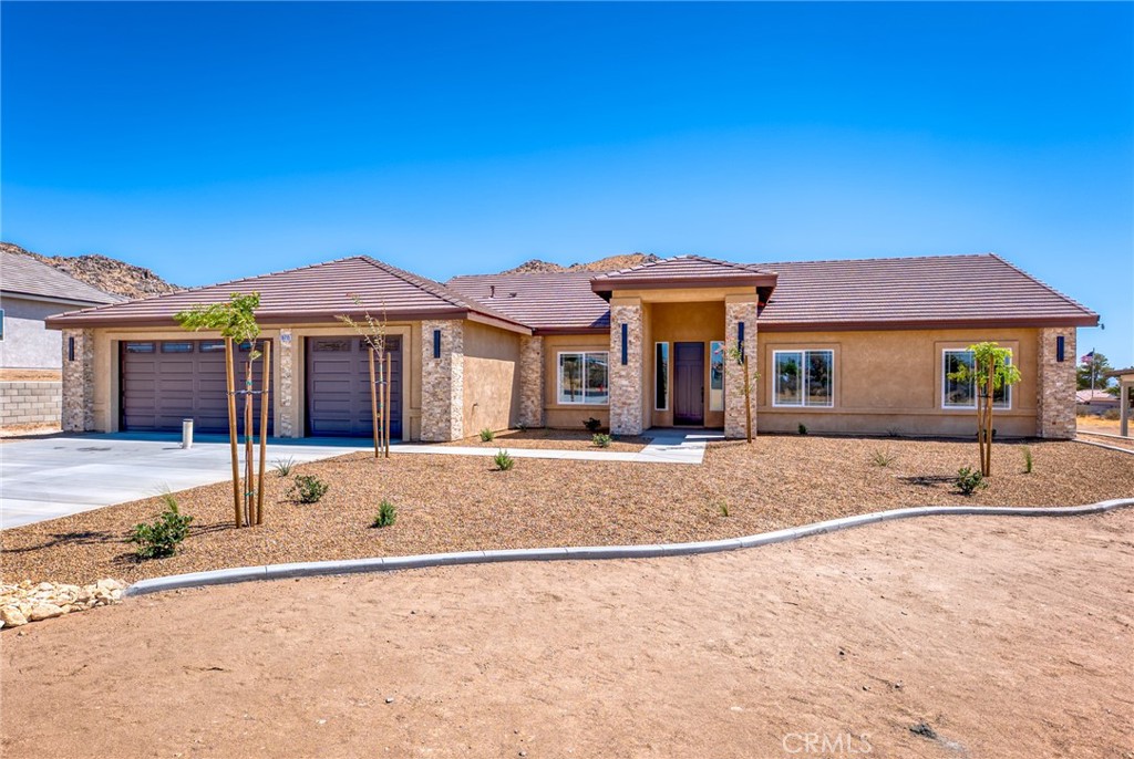19715 Roanoke Road Apple Valley, CA 92307 - Photo 2 of 60 Gallery Image 2