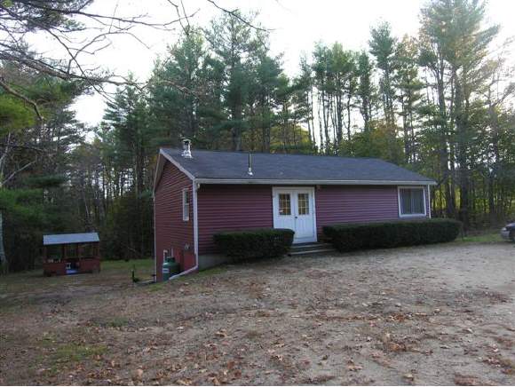 74 Chester Road Raymond, NH 03077 - Photo 1 of 1