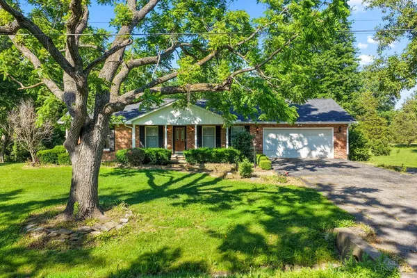 $385,000 | 3602 Lucas Road, Blanchester, OH 45107