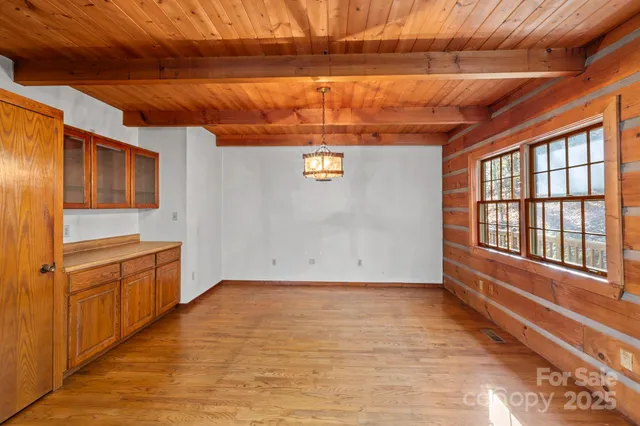 a view of a storage & utility room