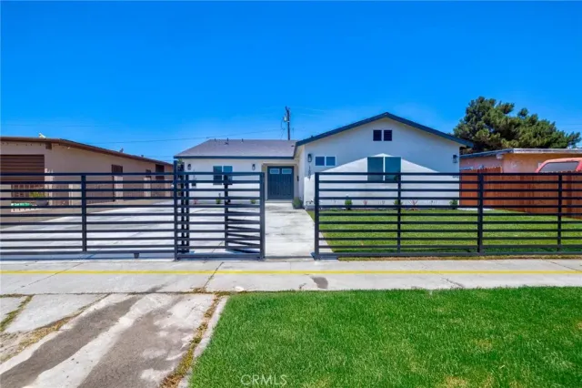 $1,133,000 | 1601 West 165th Street, Compton, CA 90220