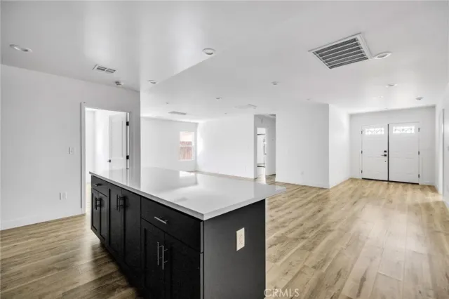 $1,133,000 | 1601 West 165th Street, Compton, CA 90220