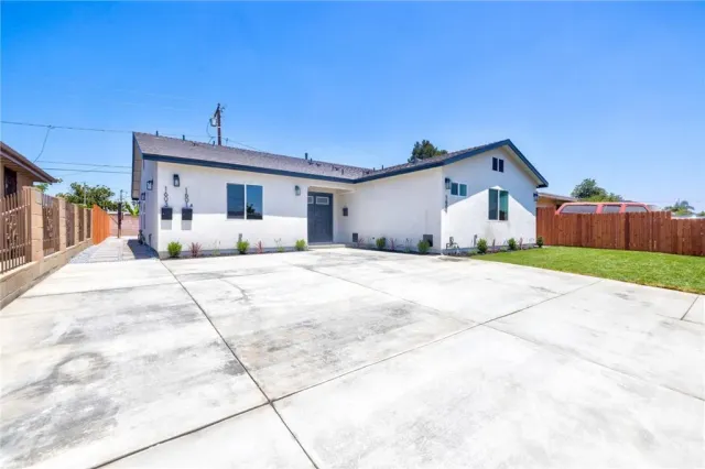$1,133,000 | 1601 West 165th Street, Compton, CA 90220