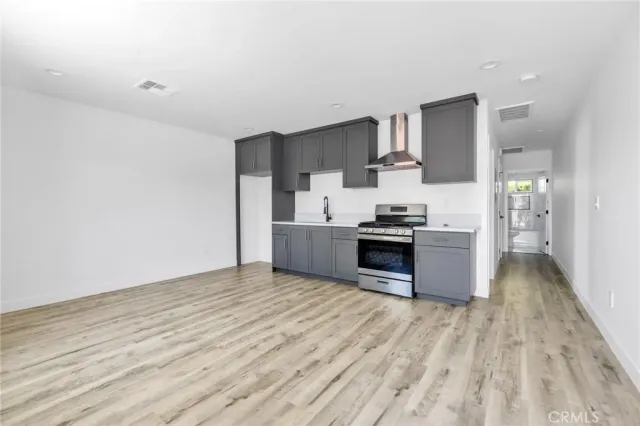 $1,100,000 | 1601 West 165th Street, Compton, CA 90220