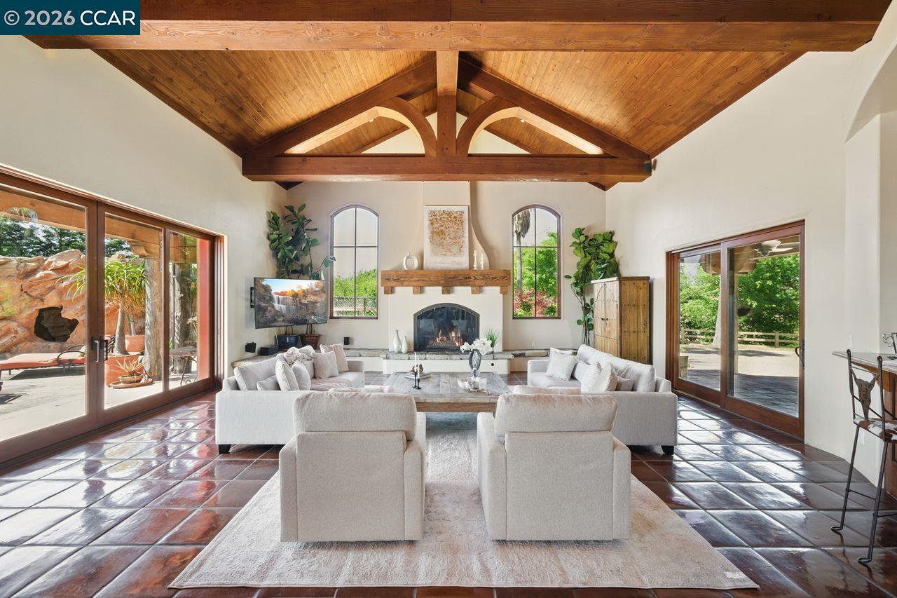 1615 Lawrence Road Danville, CA 94506 - Photo 12 of 60