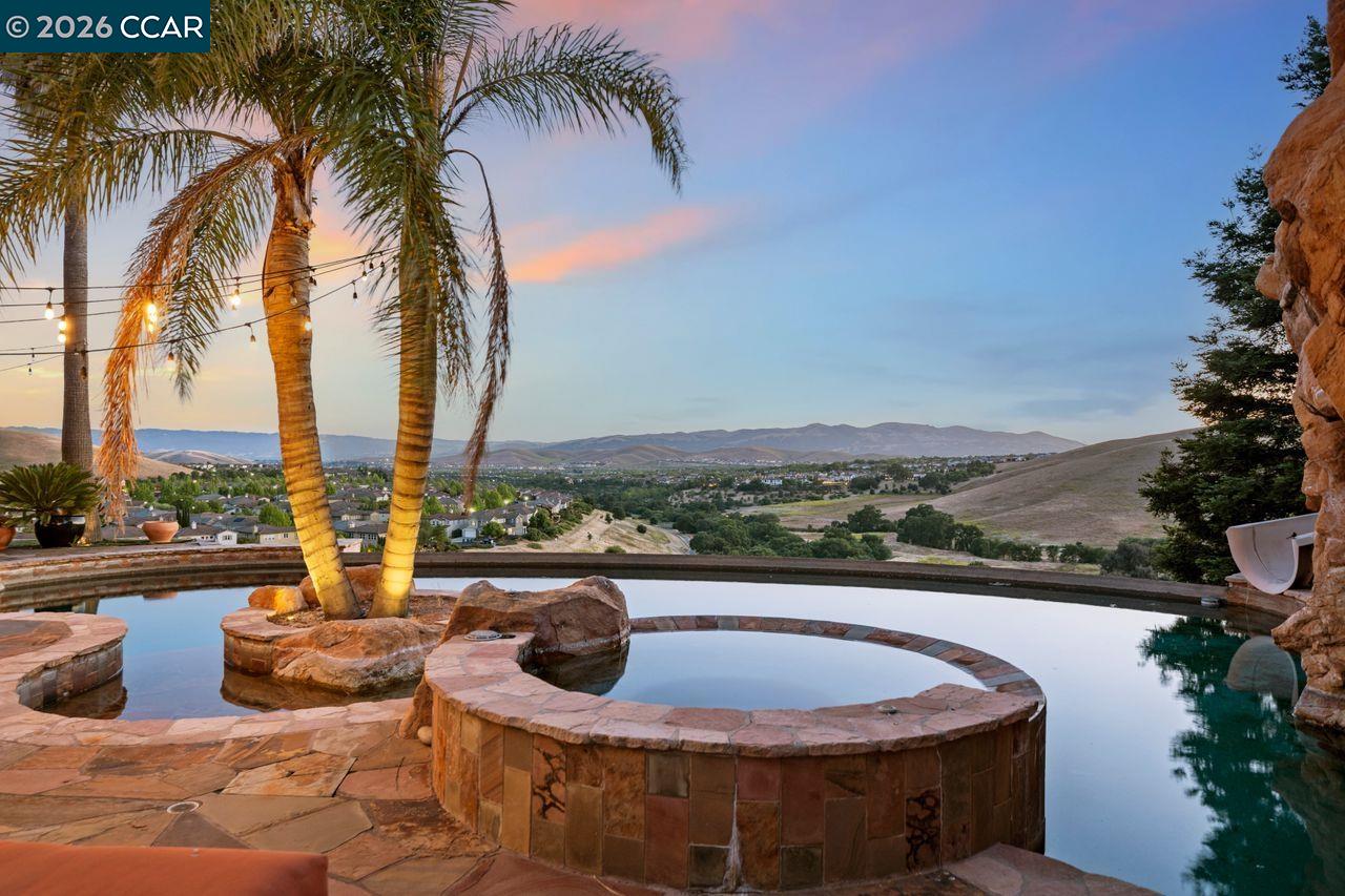 1615 Lawrence Road Danville, CA 94506 - Photo 3 of 60