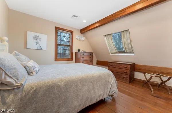 $848,800 | 2 Driftway Drive, High Bridge, NJ 08829
