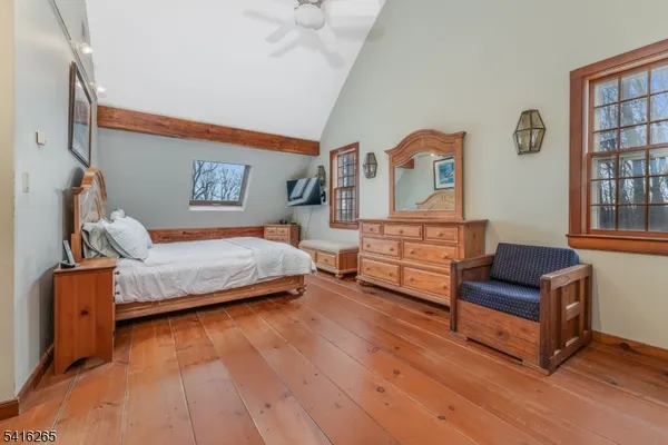 $848,800 | 2 Driftway Drive, High Bridge, NJ 08829