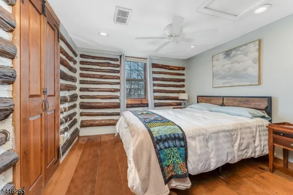 $848,800 | 2 Driftway Drive, High Bridge, NJ 08829