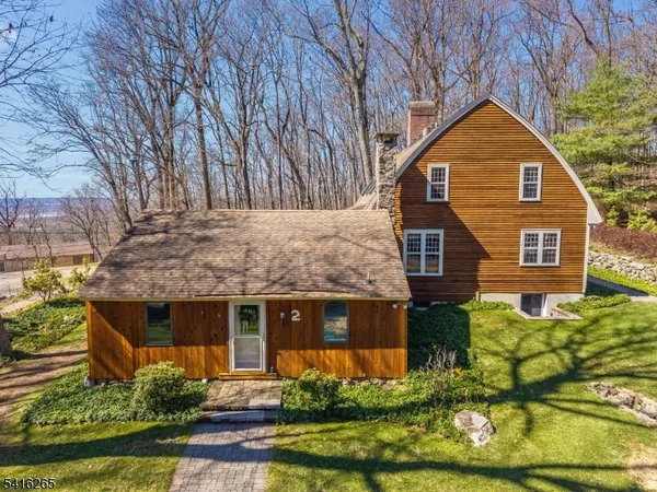 $848,800 | 2 Driftway Drive, High Bridge, NJ 08829