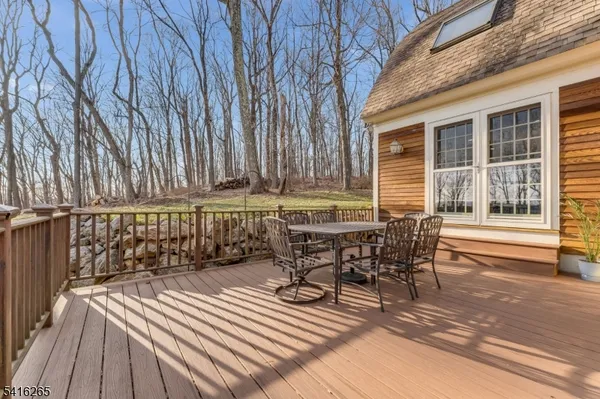 $848,800 | 2 Driftway Drive, High Bridge, NJ 08829