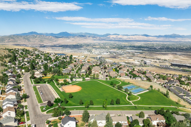 258 Red Leaf Drive Draper, UT 84020 - Photo 46 of 53
