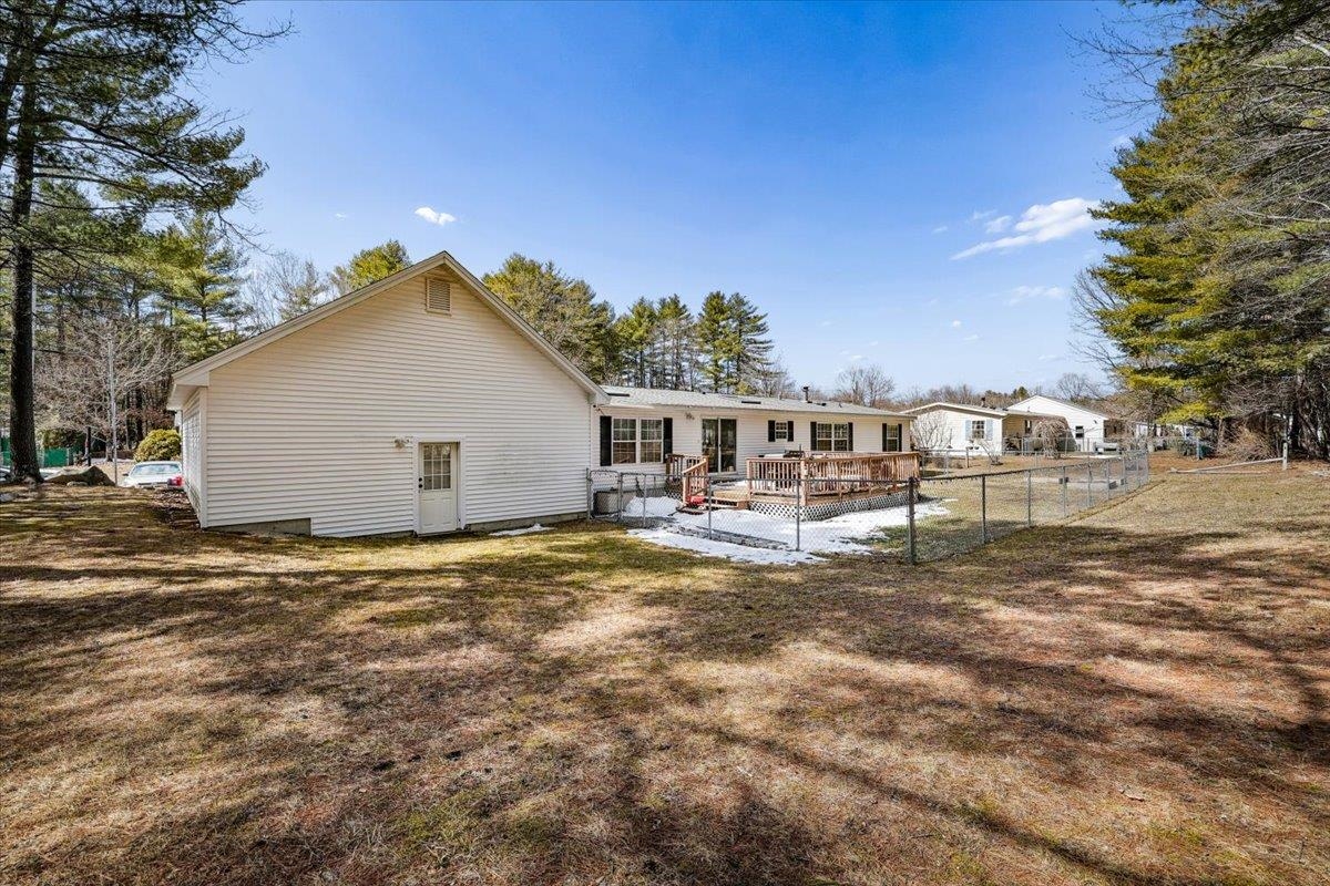 18 Stacey Drive Hopkinton, NH 03229 - Photo 7 of 37