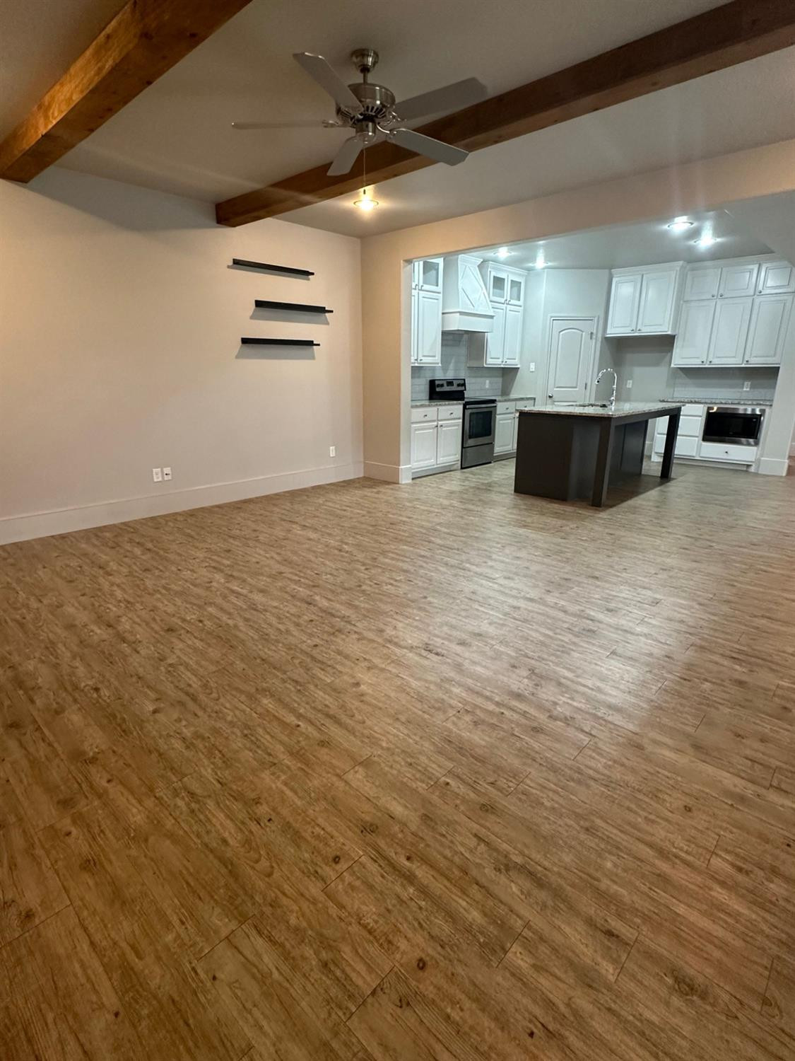 6307 73rd Street, Unit A Lubbock, TX 79424 - Photo 11 of 21 Photo 11