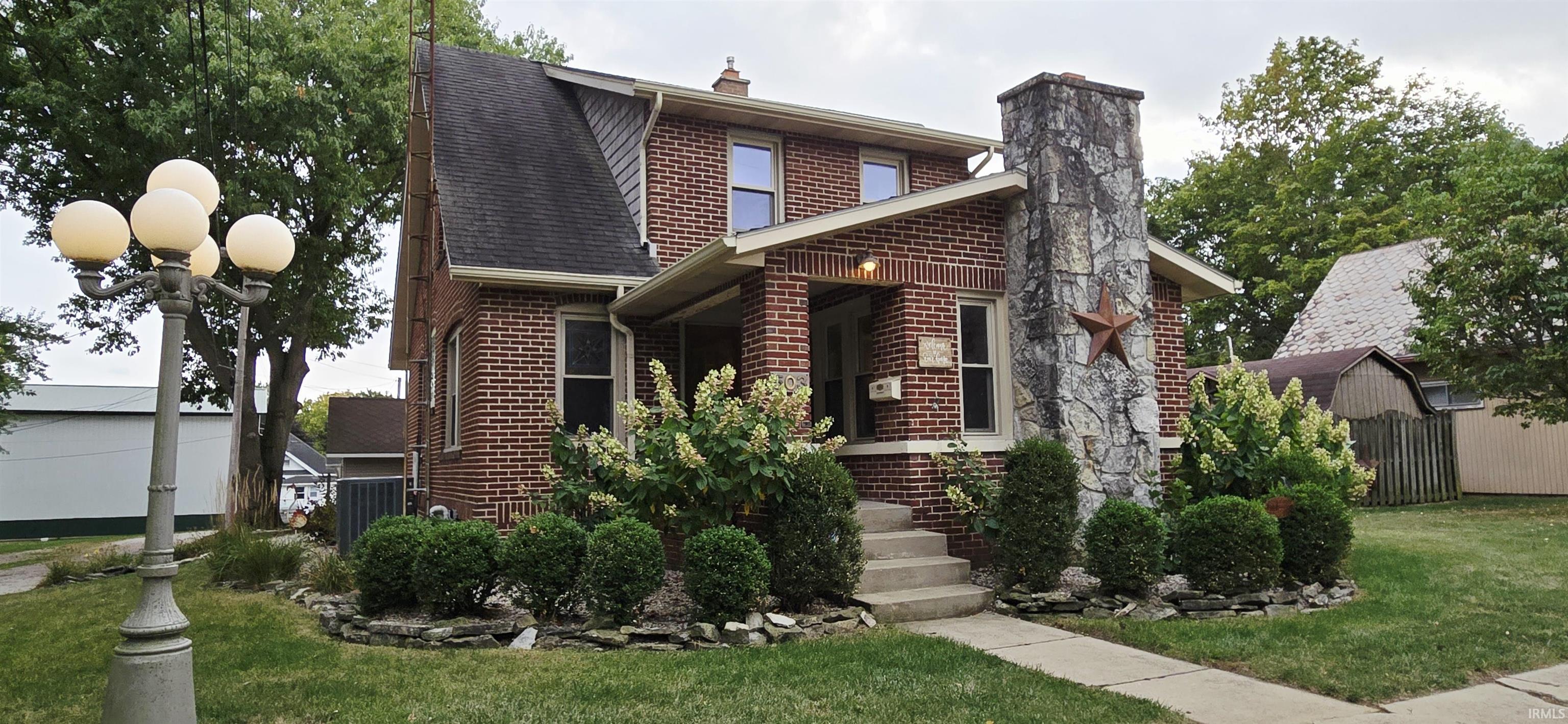 503 East 3rd Street North Manchester, IN 46962 - Photo 1 of 36