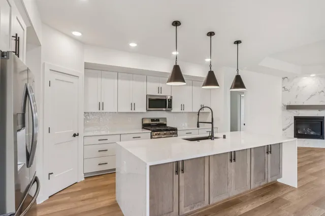 $620,900 | 2108 Bluestem Drive, Unit 1302, Waukesha, WI 53188