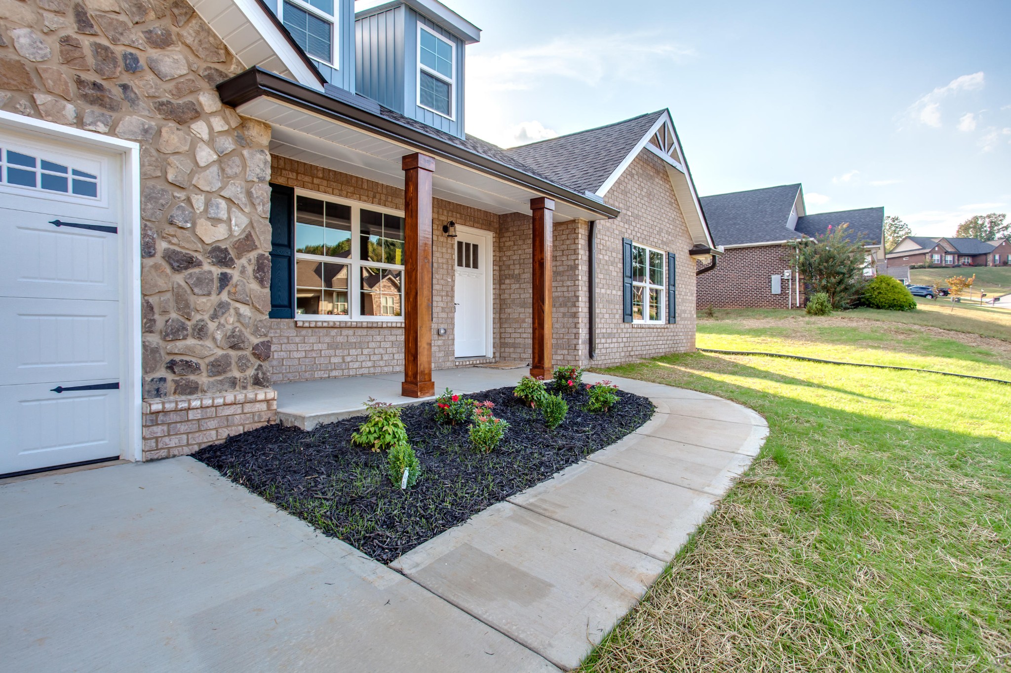 5903 Whisper Ridge Lane Corryton, TN 37721 - Photo 3 of 31 Gallery Image 3