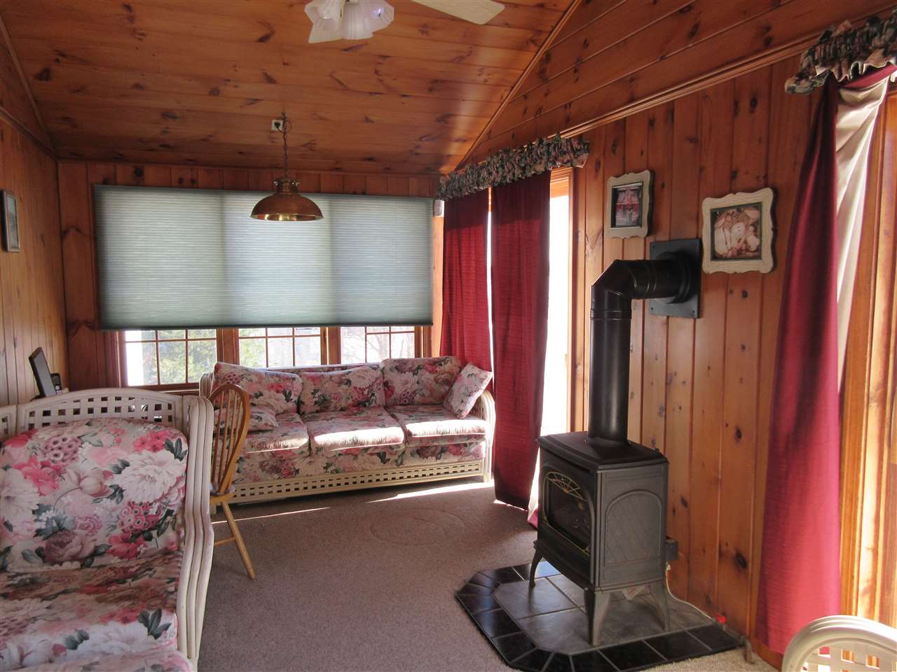 59 Glade Path Hampton, NH 03842 - Photo 13 of 28