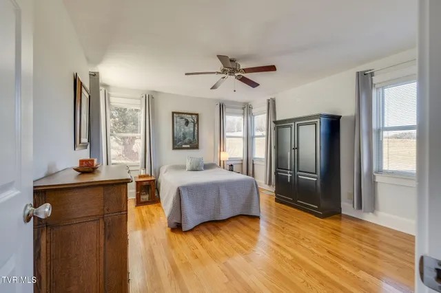 $560,000 | 845 Highway 44, Bristol, TN 37620