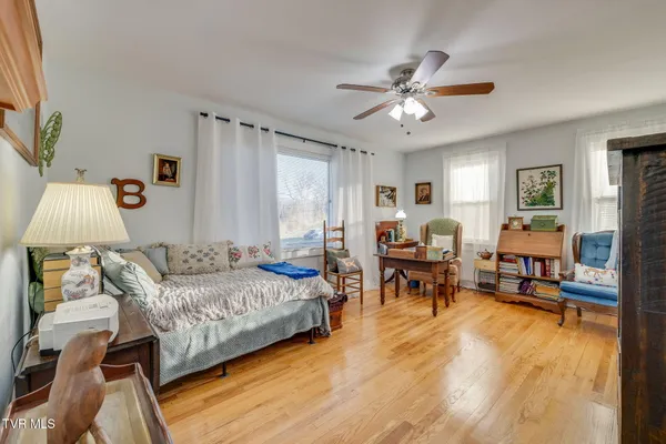 $560,000 | 845 Highway 44, Bristol, TN 37620